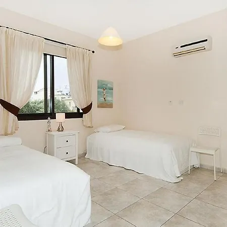 Beautiful 2-Bedroom Apartment - Great Location